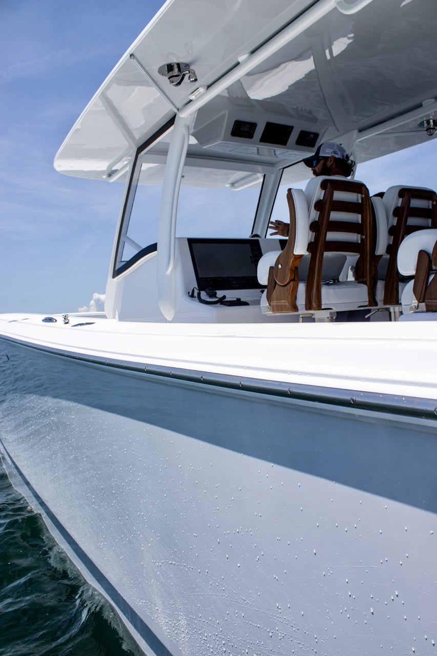 FrontRunner  43' Cat